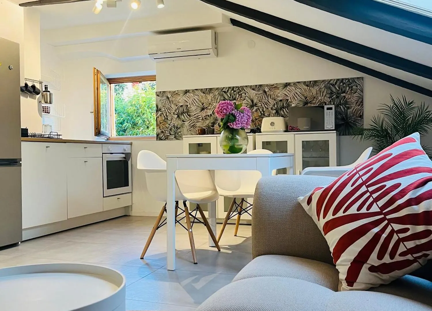 La Nuvola Apartman Póla 0*,